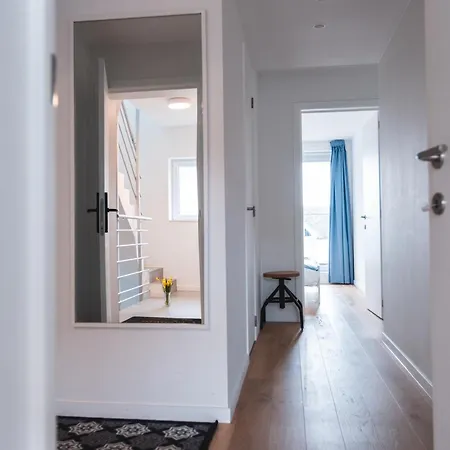 Apartment Flat White - Luxe App Aan Zee Met Terras & Parking *