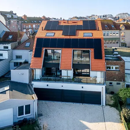 Flat White - Luxe App Aan Zee Met Terras & Parking De Haan